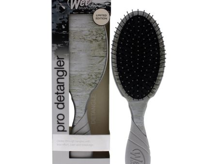 Wet Brush Pro Detangler Winter Frost Brush - Frosty Fireside by Wet Brush for Women - 1 Pc Hair Brush (Limited Edition) Supply