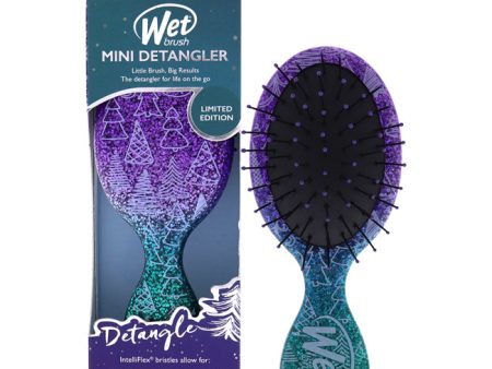 Wet Brush Mini Detangler Winter Glitter Brush - Holiday Trees by Wet Brush for Women - 1 Pc Hair Brush (Limited Edition) Supply